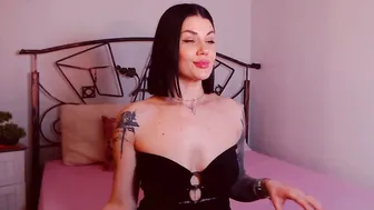 yvonneeverlee recorded nude video 696106