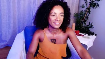 vivian_hortton sex chat (02/13/2026)
