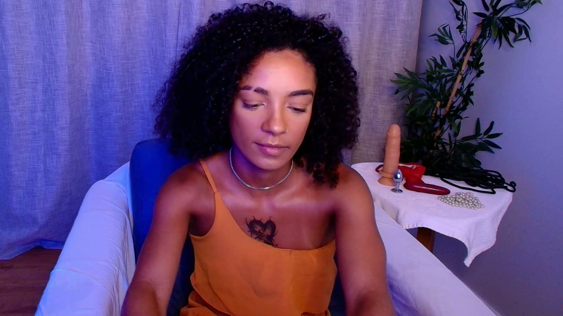 vivian_hortton sex chat (02/13/2026)