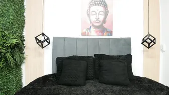 milaa_bloom (02/13/2026) cam show