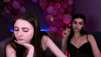 Nekky_mouse interactivetoy porn xxx