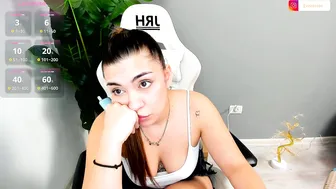 eveeevian recorded nude video 699292