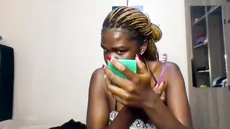 pretty_naya bigboobs sex porn cam