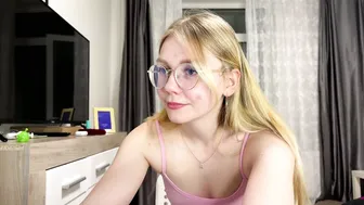 lizzetteavent recorded nude video 699324