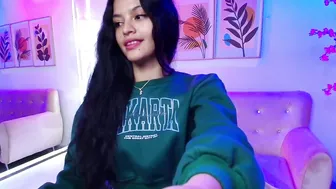 Maddie_t18 on cam 13-Feb-26
