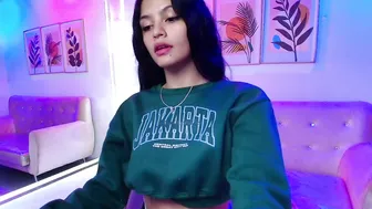 Maddie_t18 on cam 13-Feb-26