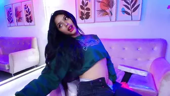 Maddie_t18 on cam 13-Feb-26
