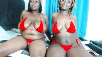 Kisses_galore ebony show