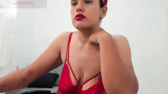 Natalia_curvy1 posing on webcam 13-Feb-26