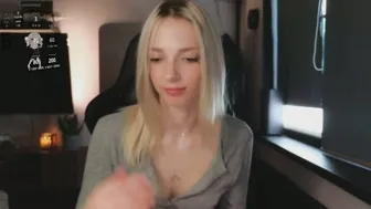 baby_gopn1k blonde hot live cam video