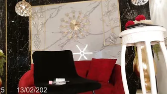 swan_duchess live on cam (02/14/2026)