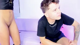 mid_nightx webcam show 14-Feb-2026