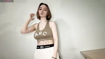 jeannelisonbee video 02-14-2026