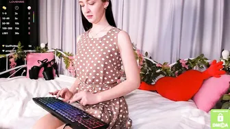 pauline_wish xxx chat (02/14/2026)