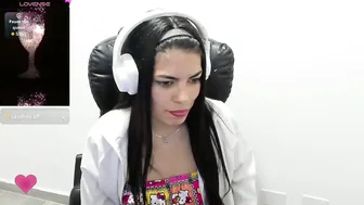 estefanii_r show 14-Feb-2026