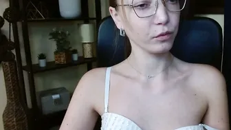 emilly_xkiss recorded nude video 702113