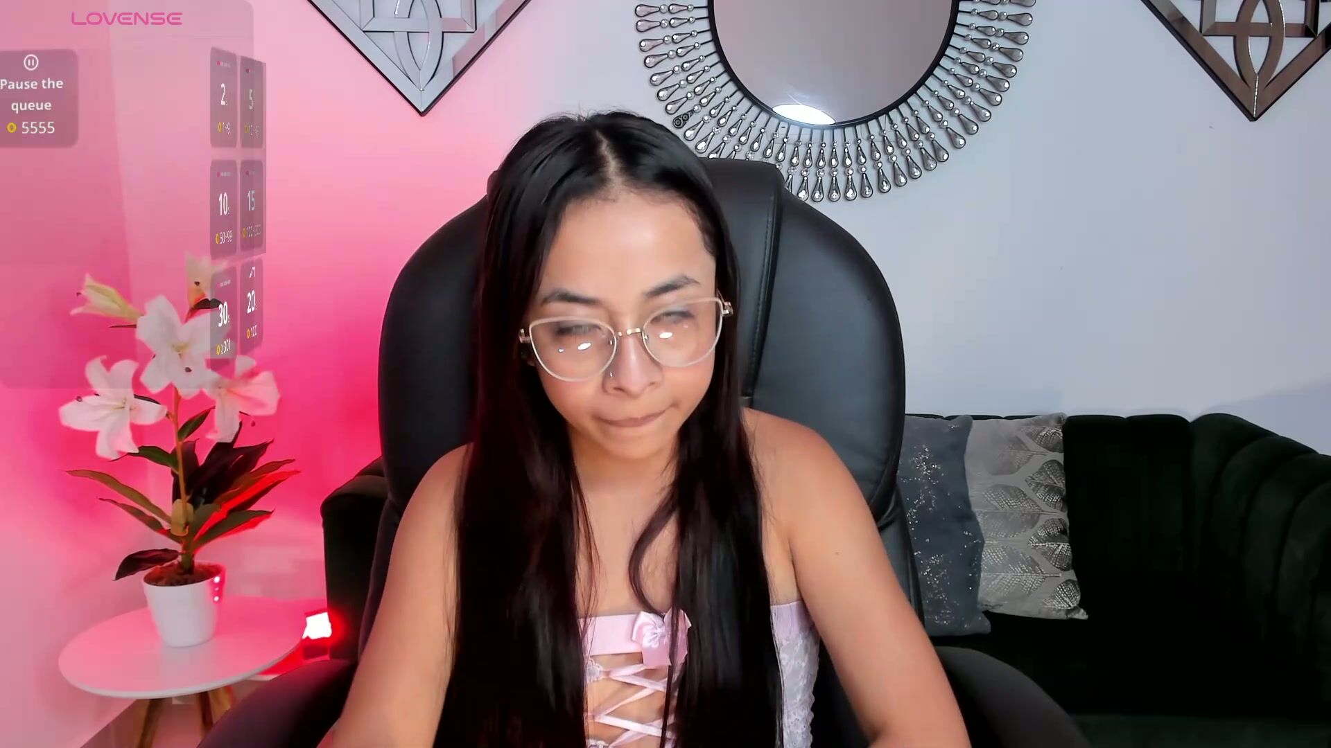 Julyy_adams sex cam 14-Feb-26