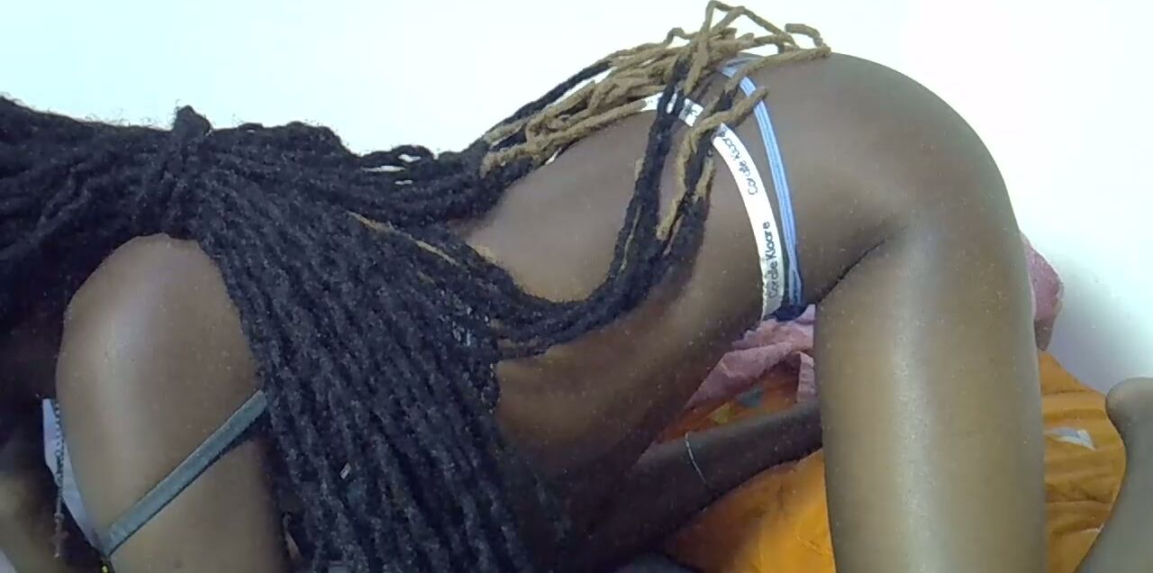 slim_shaddy01 amateur cam show 15-Feb-26
