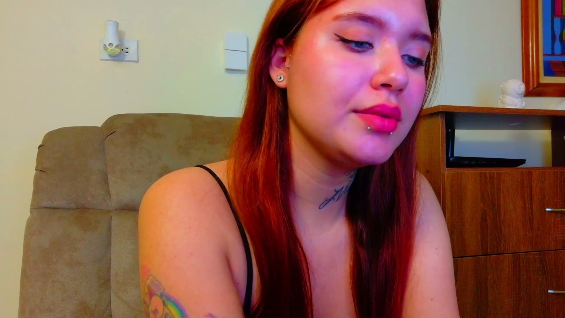 Daddys_little_secrett sex chat cam (02/15/2026)
