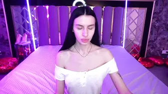 Snow_whiteeex porn cam 15-Feb-2026