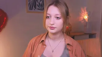 lyvvy recorded nude video 705597