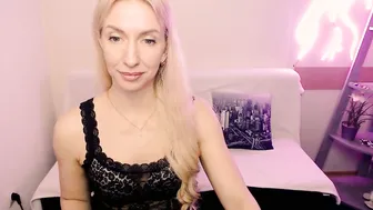 cute_smile_shy recorded nude video 705736