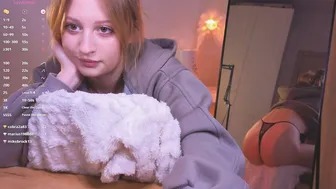 lyvvy recorded nude video 705852