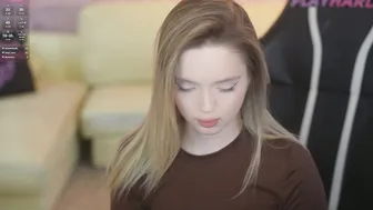 Kira0541 blonde porn cam video