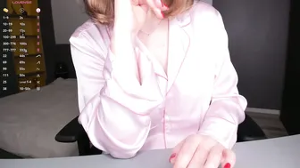 gigihadd recorded nude video 706934