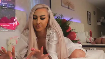 Karlabart bigass show