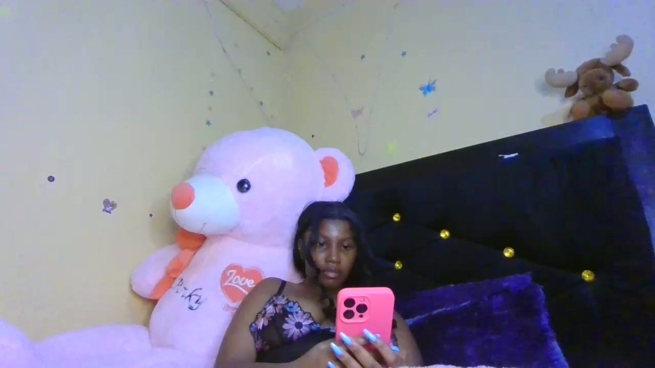 blackbarbiep ebony webcam chat