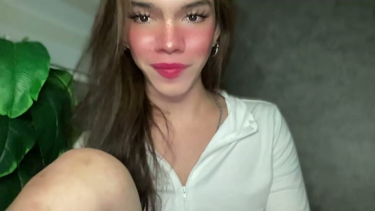 Queenn_xxx amateur live cam video (02-16-2026)