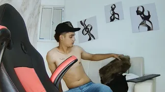 Nathan_shimmer live on cam 16 February 2026