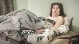 xlunasexyx (02-16-2026) young