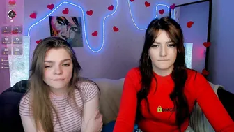 Milki_wey shy nude on cam