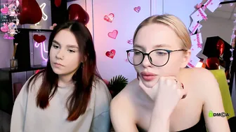 Veri_ni shy sex chat cam