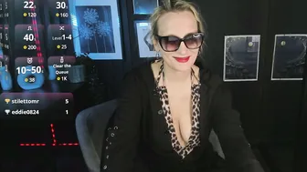 _queen_anna 24 June 2025 curvy