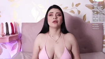 Anikaromanoff chat sex cam 06-24-2025