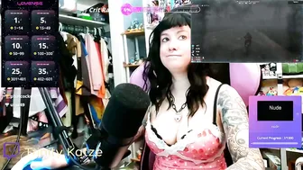 trinitykatze (02/16/2026) cosplay