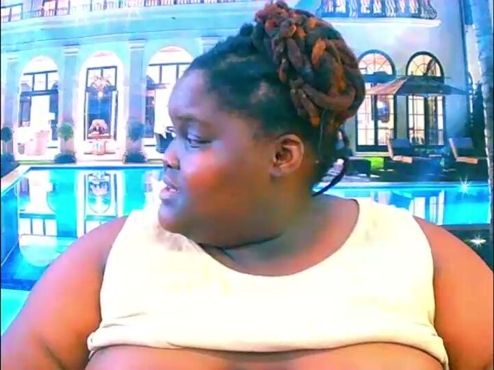 Ebonyhotbuns4u2luv cam show 17-Feb-26