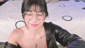 laena_arryn cam porn 02-17-2026