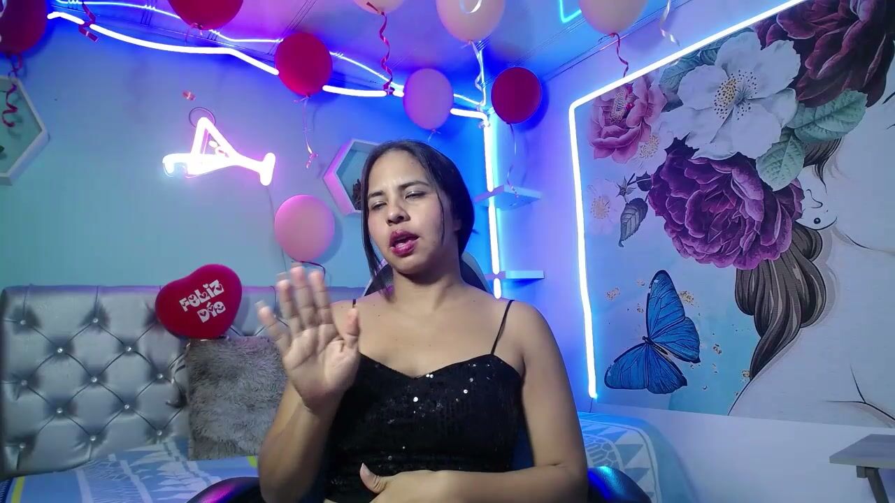 nicol_ross19 chat cam porn webcam chat