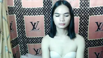Prettykhelcy pinay cam nude