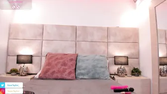 eevee_taylor chat cam sex 17-Feb-2026