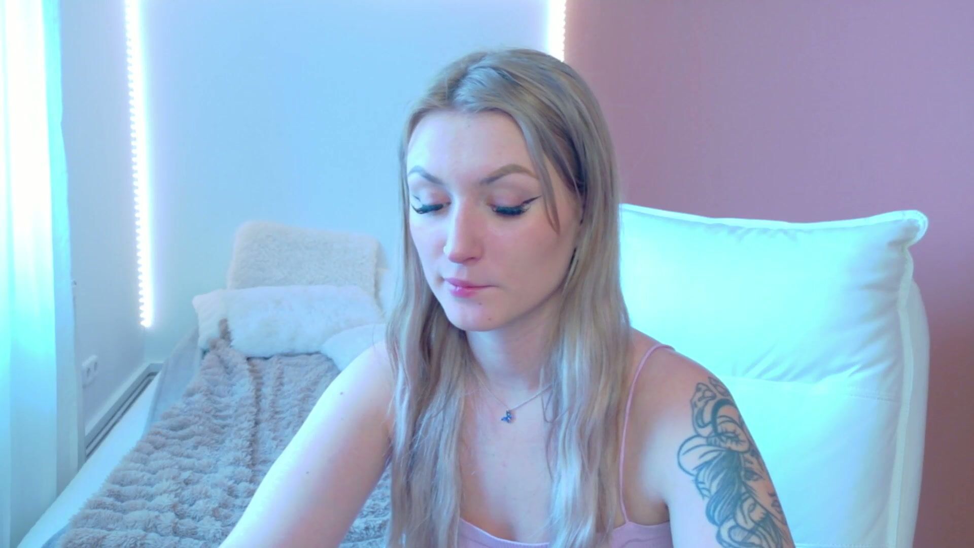 anaayss blonde porn sex chat