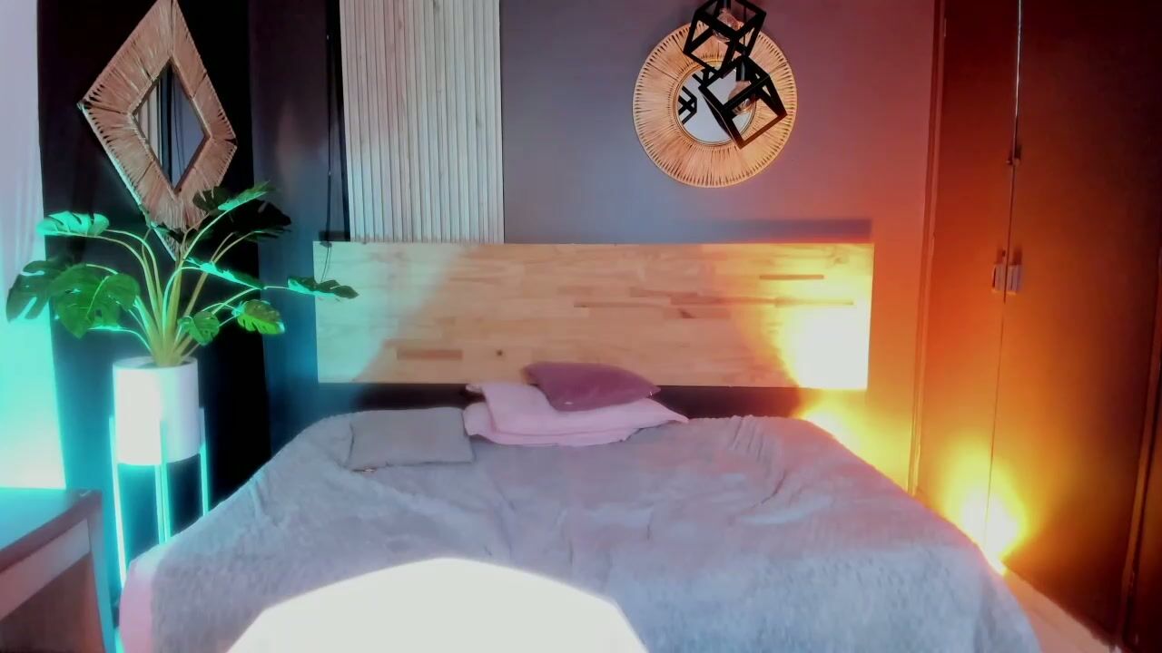 Annaa_rose sex video 02-17-2026