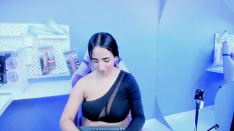 Alice_26__ porn chat video 02-17-2026