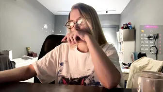 Raeannschemmer xxx porn cam (02-17-2026)