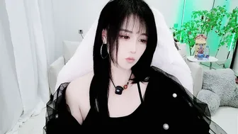 zhen0 cam porn (02-17-2026)