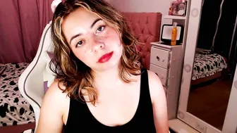 golden_gingerkitty recorded nude video 715194